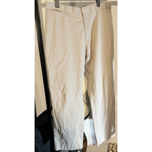 Banana Republic Classic Fit Men's‎ Dress Pants Khaki 33/32 - Picture 2 of 4